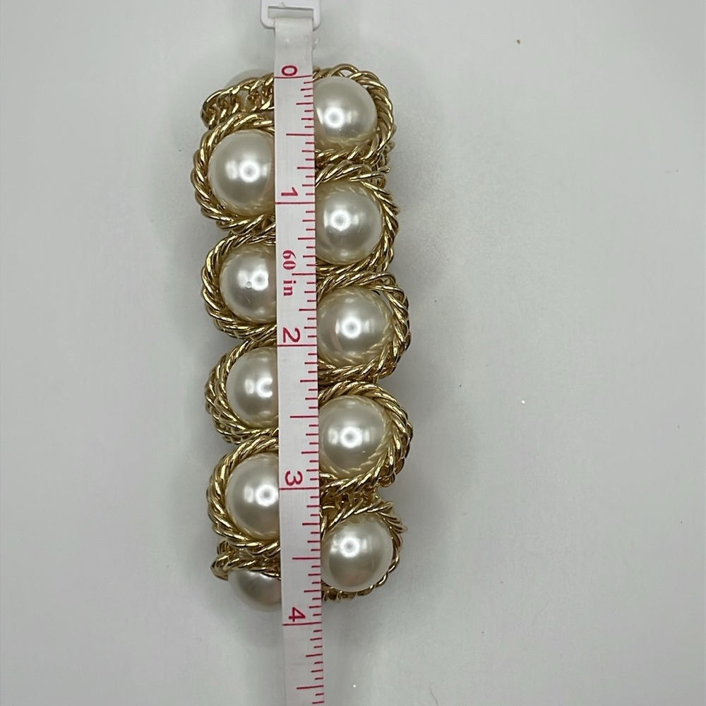 Faux Pearl & Chain Bracelet - Picture 7 of 7